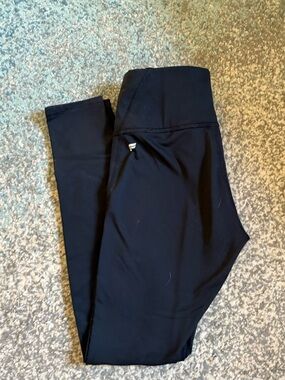 Black Fabletics Leggings